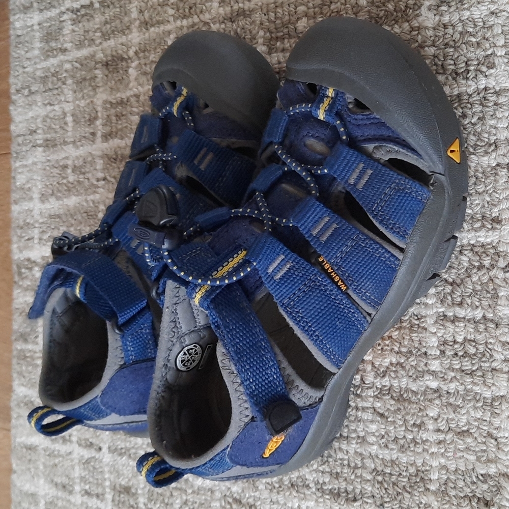 KEEN Newport h2 Water Sandals Size 13